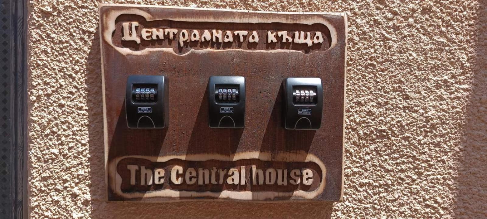 The Central House 3 Burgas City Eksteriør billede